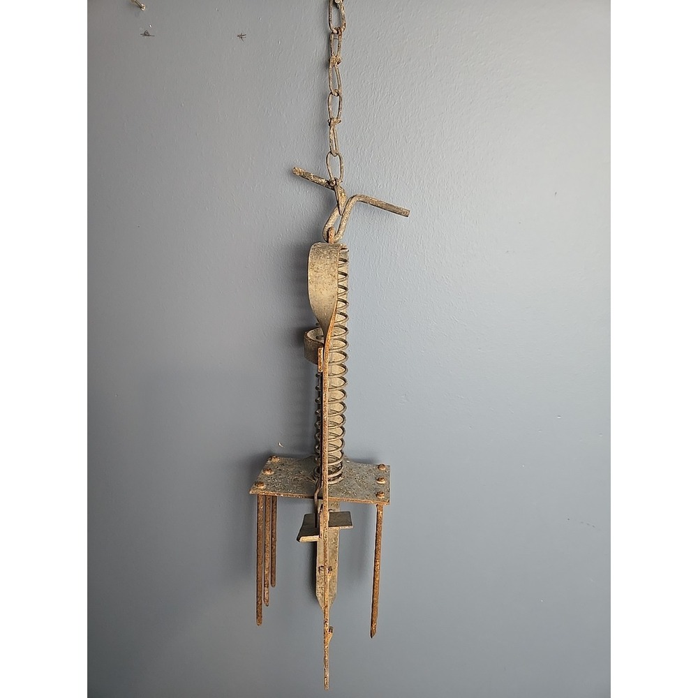 Vintage Victor Mole Trap Animal Trap Co.  Made in USA